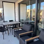 公寓 Rose D'ivry - 2 Bedrooms App & Free Parking 奥斯滕德