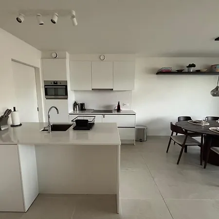 Rose D'Ivry Ostende | Free Garage, Wi-Fi, 4Pers *